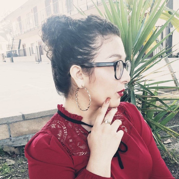 Meet your Posher, Alizza - Picture 8 of 14